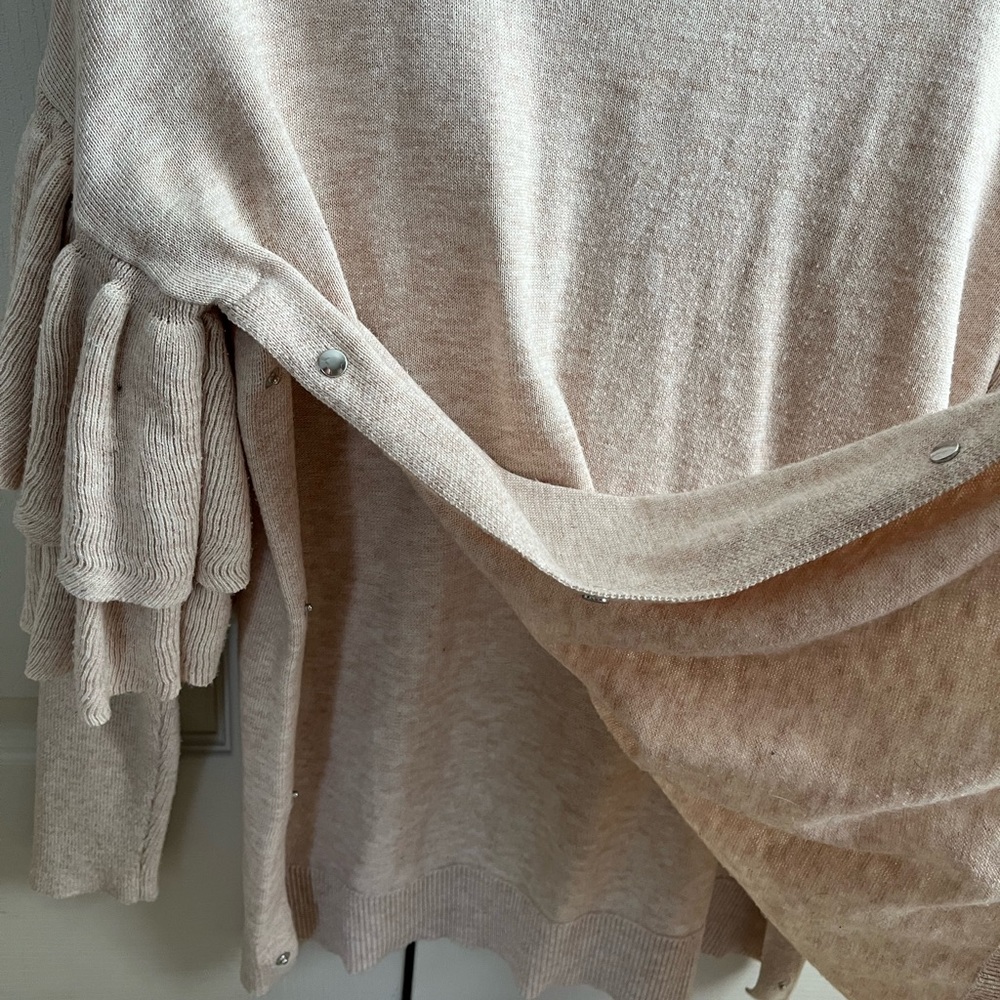 ASOS Maternity Cream Ruffle Sleeve Sweater - Picture 5 of 7